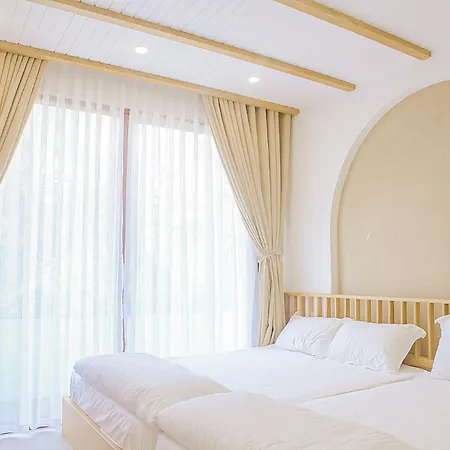 Baphu Apartment - 5Br - 5 Mins Walk To My Khe Beach Da Nang Exterior photo