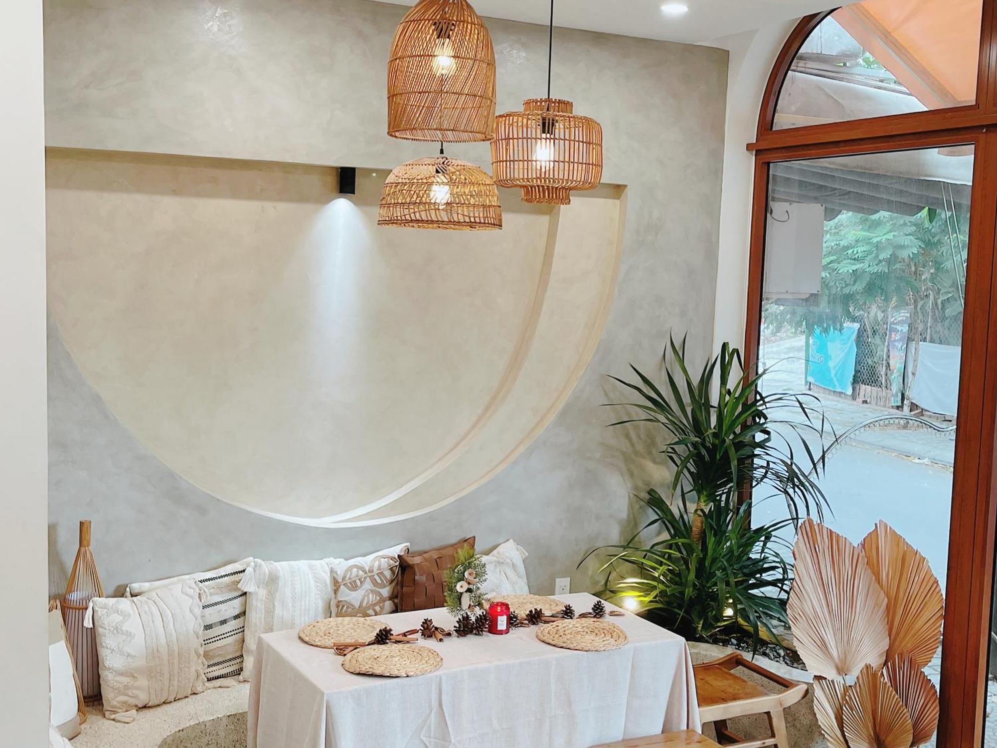 Baphu - 5br - 5 Mins Walk To My Khe Da Nang
